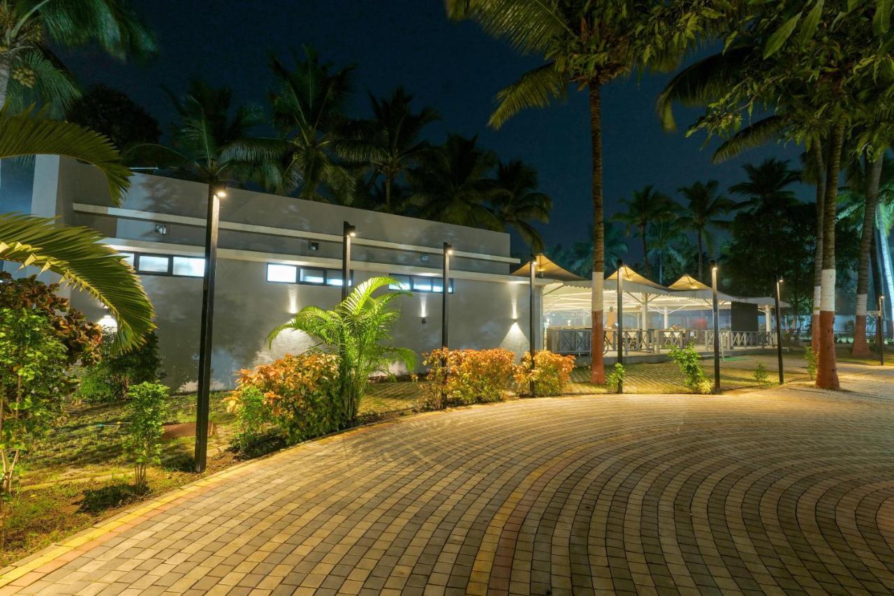 Gold Beach Villa Daman Eksteriør bilde